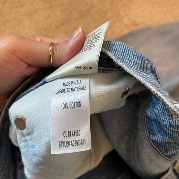 Agolde 90's Mid Rise Loose Fit Jeans - Picture 8 of 9